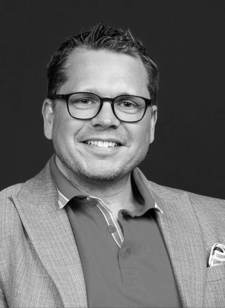Björn Groenewold – Founder & Geschäftsführer